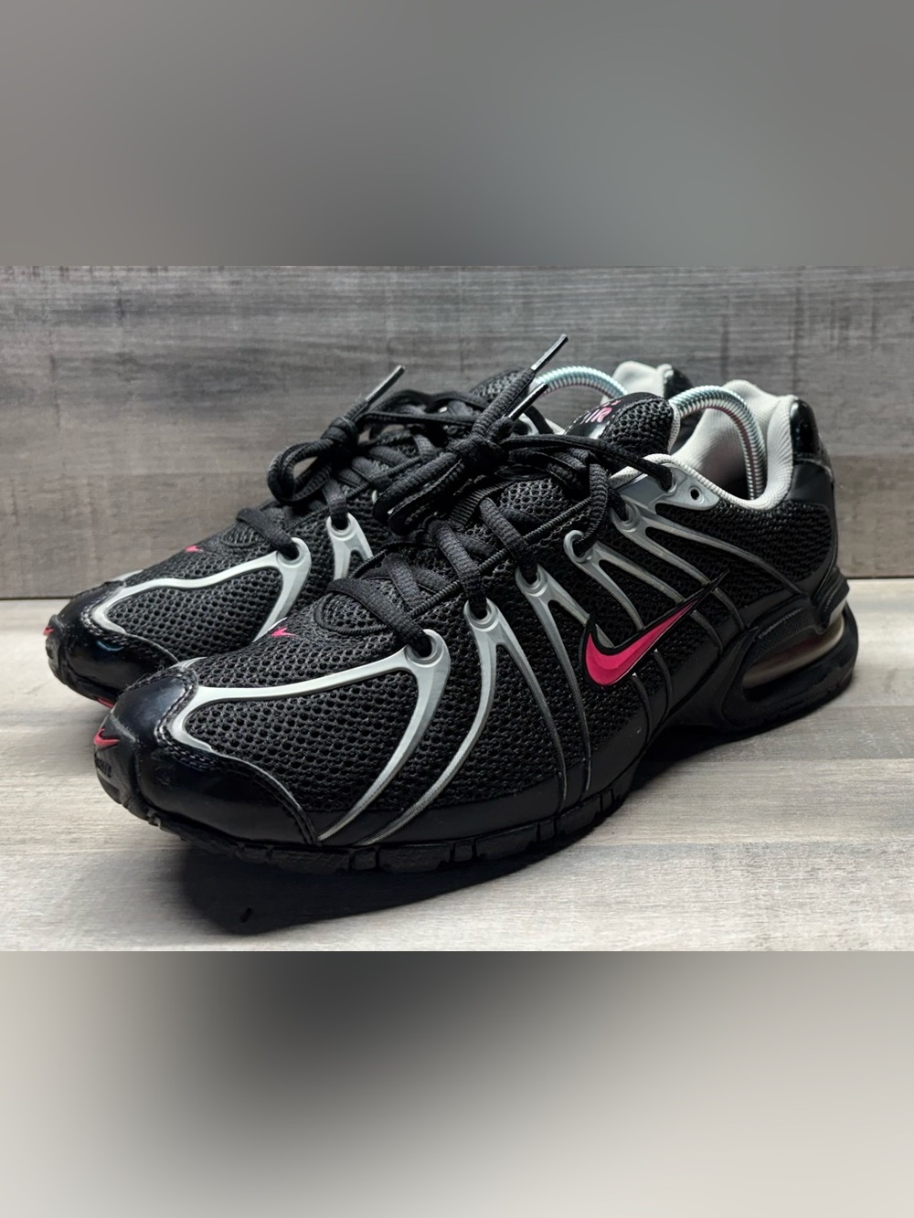 Nike Air Max Torch Women’s Size 9 Black Silver Pink 316755-060 2010